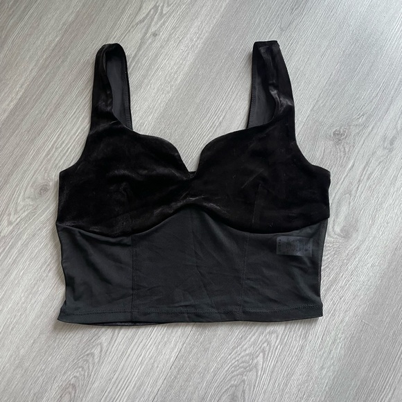 Dynamite Tops - Dynamite Black Velvet-Trim Top